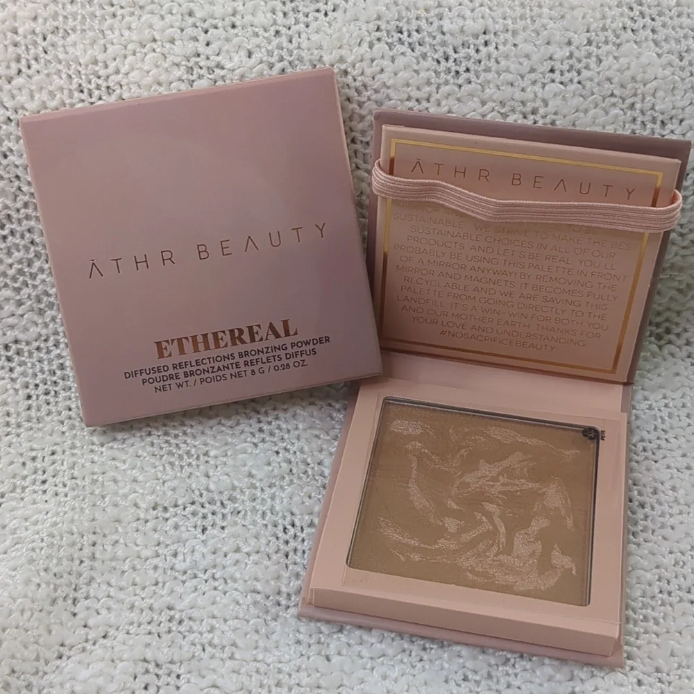 ĀTHR BEAUTY Ethereal Diffused Reflections Bronzing Powder, 8g/0.28oz